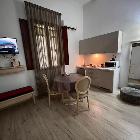 Appartamentino Louis Κάλιαρι Εξωτερικό φωτογραφία